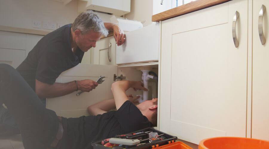 Professional burst pipe repair services in Ennis, TX